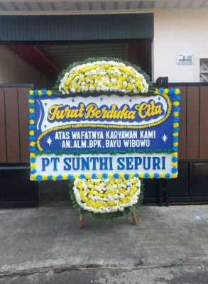 Papan Bunga Duka di Gunungtanjung