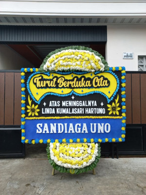 Papan Bunga Duka di Gunungtanjung